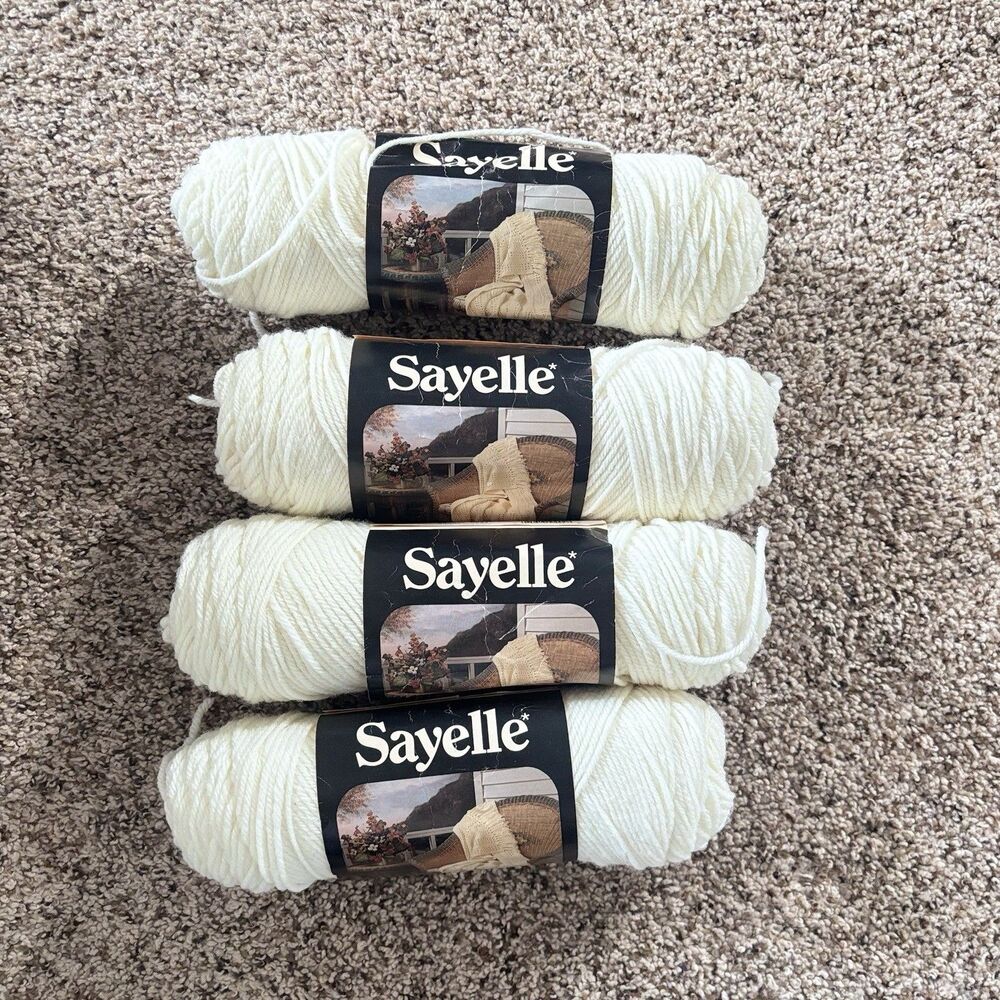 Vintage Sayelle 4 medium/worsted Yarn 1002 Off White Lot Of 4 Skeins